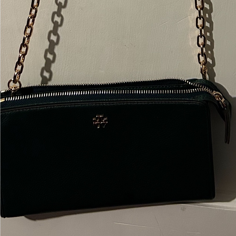 Tory Burch Crossbody Hunter Green with gold accents.